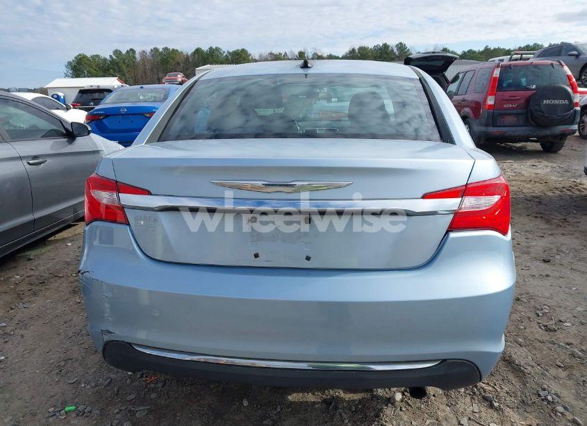 Photo 17 of 2013 Chrysler 200 TOURING (VIN 1C3CCBBB0DN700175)