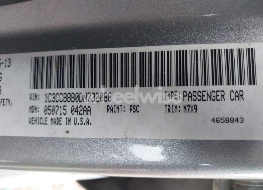 Photo 9 of 2013 Chrysler 200 TOURING (VIN 1C3CCBBB0DN732088)