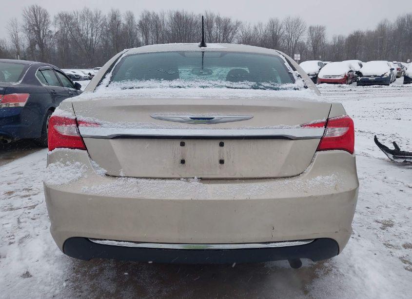 Photo 15 of 2014 Chrysler 200 TOURING (VIN 1C3CCBBB0EN179783)