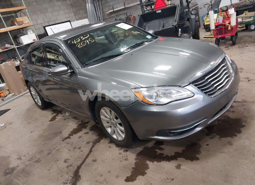 2012 Chrysler 200 TOURING (VIN 1C3CCBBB1CN129598) main photo