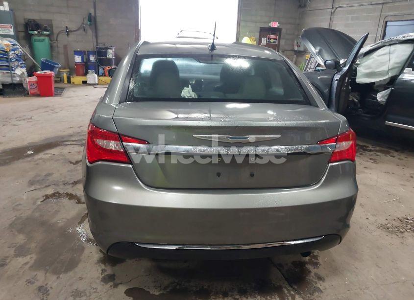 Photo 16 of 2012 Chrysler 200 TOURING (VIN 1C3CCBBB1CN129598)