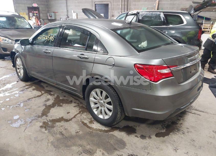 Photo 3 of 2012 Chrysler 200 TOURING (VIN 1C3CCBBB1CN129598)