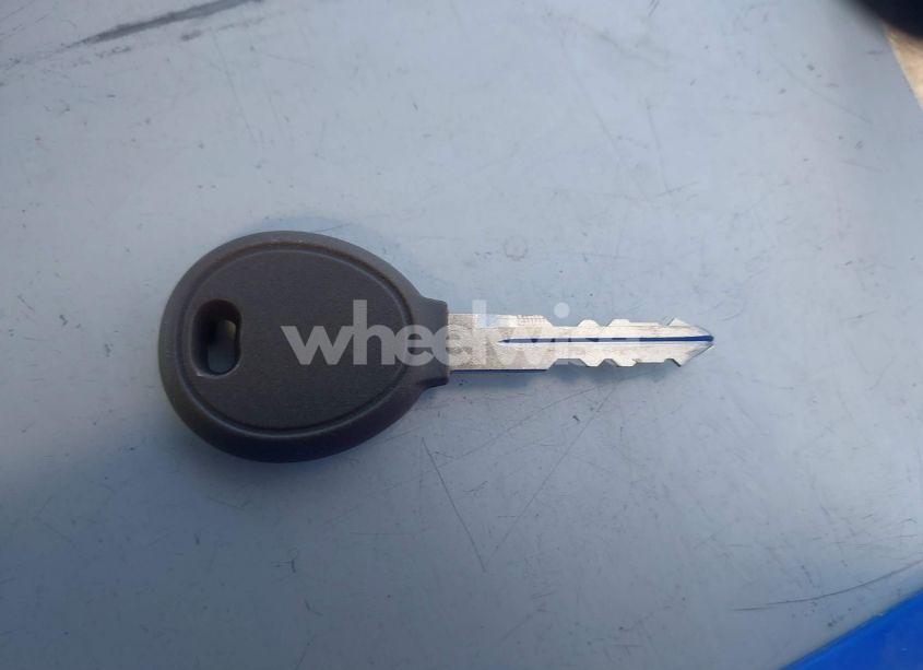 Photo 11 of 2012 Chrysler 200 TOURING (VIN 1C3CCBBB1CN175979)