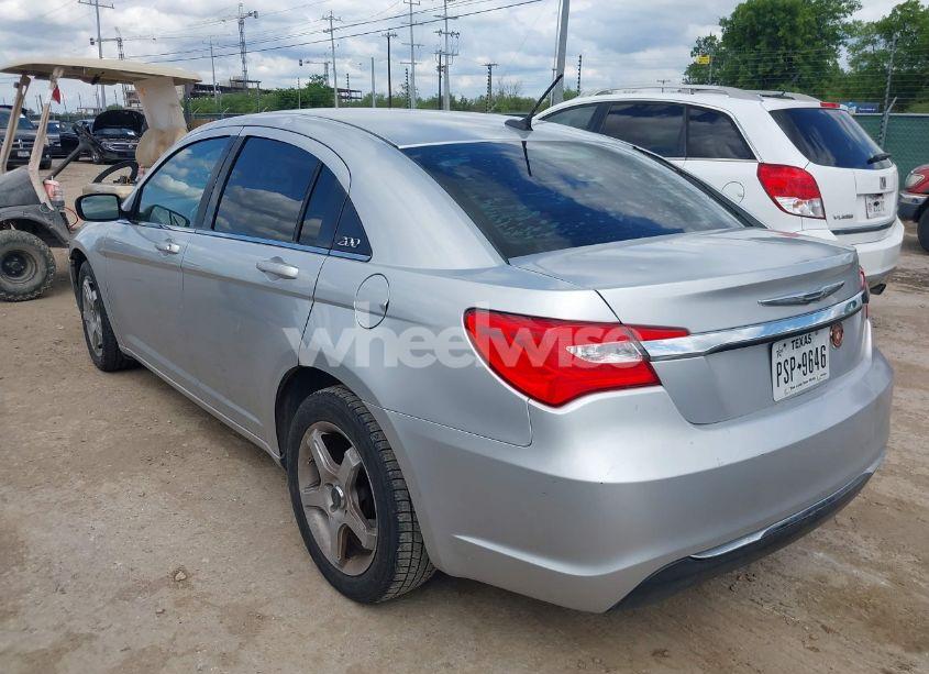 Photo 3 of 2012 Chrysler 200 TOURING (VIN 1C3CCBBB1CN175979)