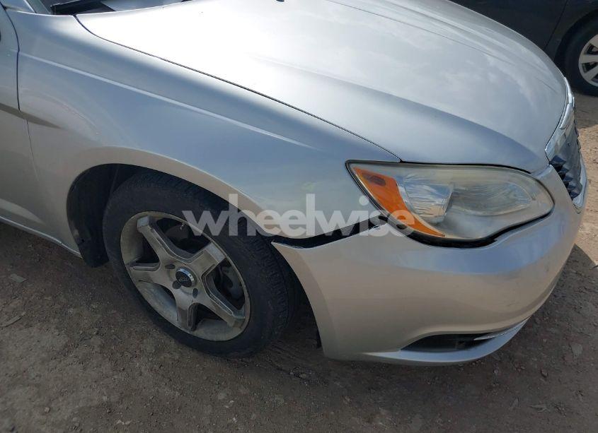 Photo 6 of 2012 Chrysler 200 TOURING (VIN 1C3CCBBB1CN175979)