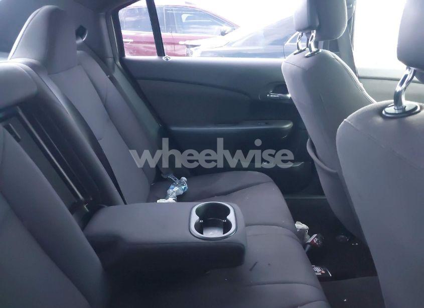 Photo 8 of 2012 Chrysler 200 TOURING (VIN 1C3CCBBB1CN175979)