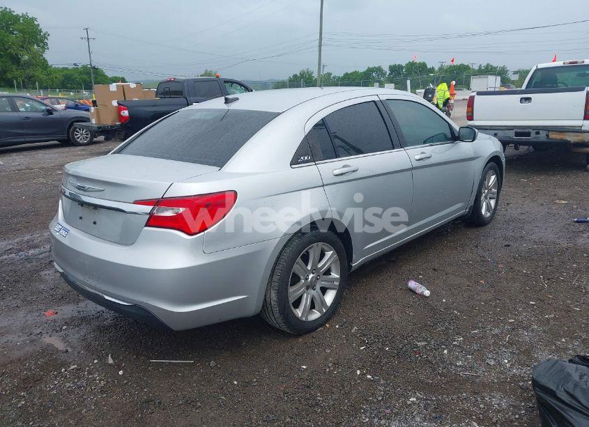 Photo 4 of 2012 Chrysler 200 TOURING (VIN 1C3CCBBB1CN188649)