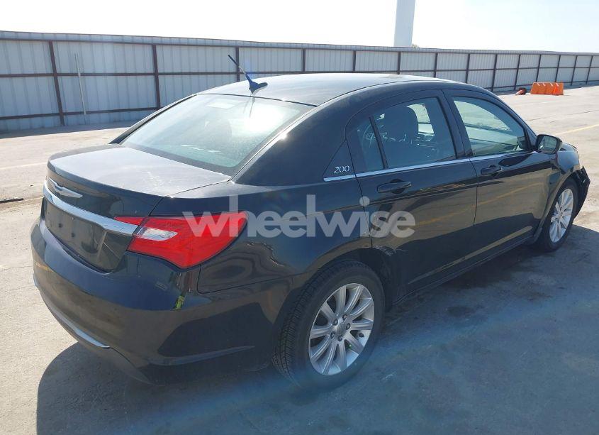 Photo 4 of 2012 Chrysler 200 TOURING (VIN 1C3CCBBB1CN197853)
