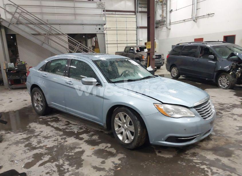 2012 Chrysler 200 TOURING (VIN 1C3CCBBB1CN331289) main photo