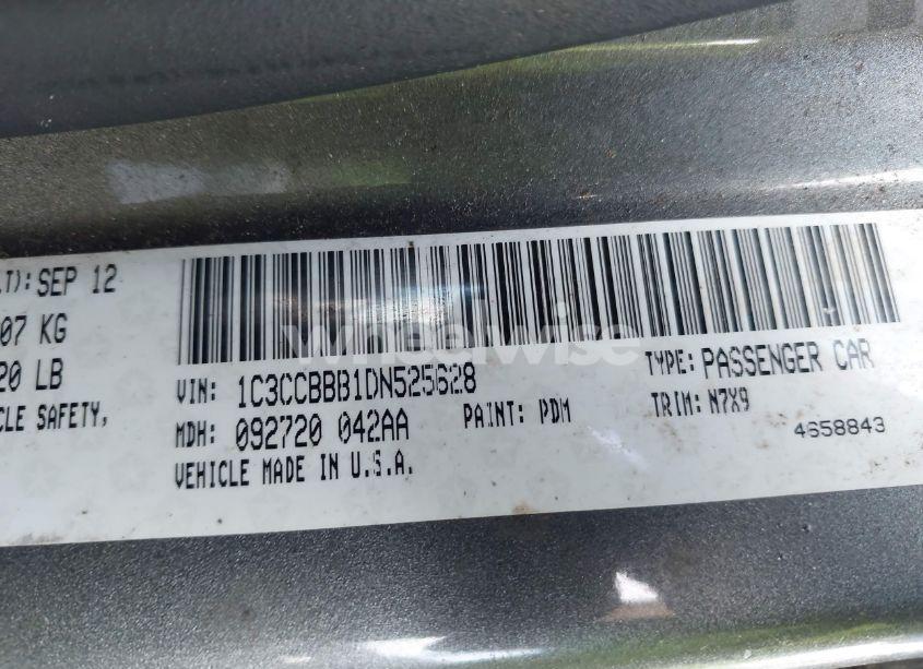 Photo 9 of 2013 Chrysler 200 TOURING (VIN 1C3CCBBB1DN525628)