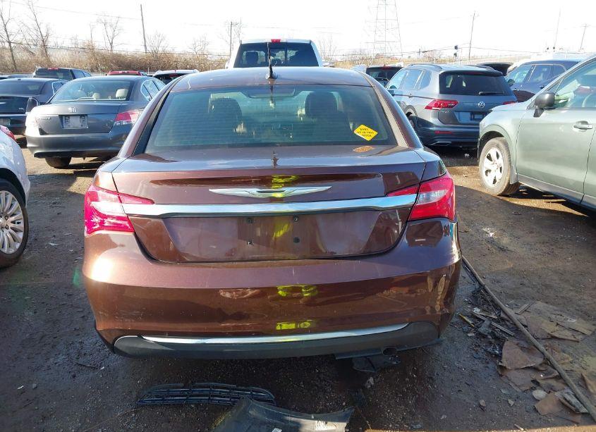 Photo 16 of 2013 Chrysler 200 TOURING (VIN 1C3CCBBB1DN542560)