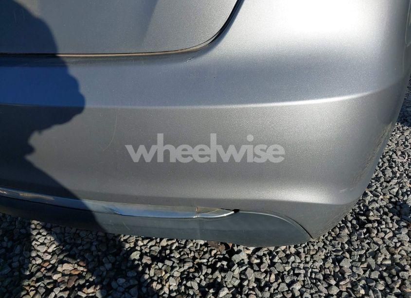 Photo 6 of 2013 Chrysler 200 TOURING (VIN 1C3CCBBB1DN639502)