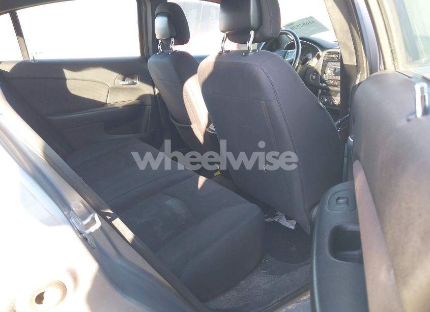 Photo 8 of 2013 Chrysler 200 TOURING (VIN 1C3CCBBB1DN639502)