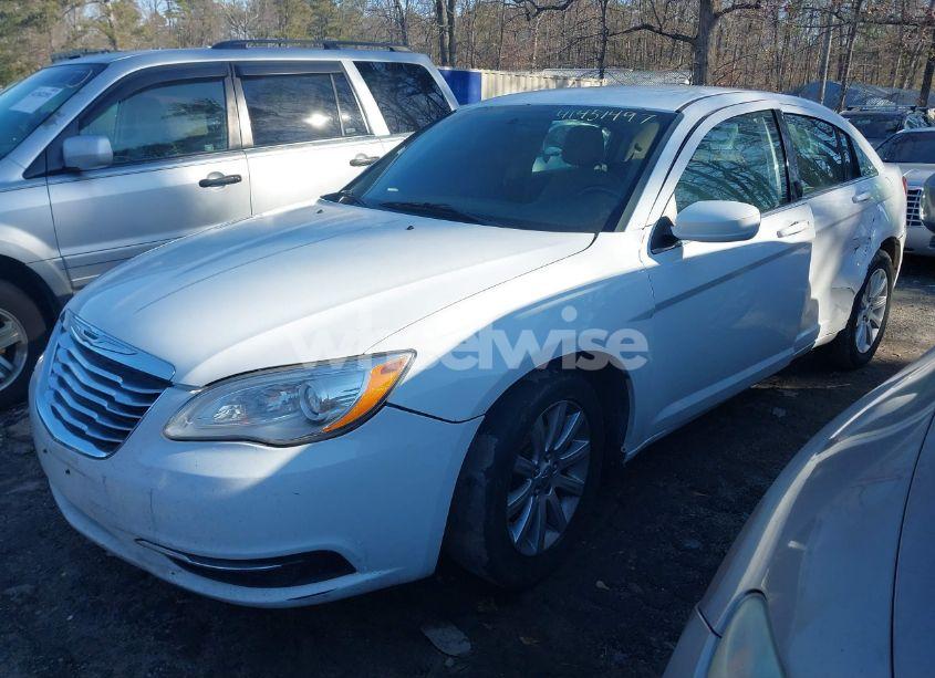 Photo 2 of 2014 Chrysler 200 TOURING (VIN 1C3CCBBB1EN153418)