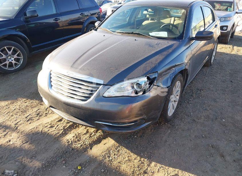 Photo 2 of 2014 Chrysler 200 TOURING (VIN 1C3CCBBB1EN197743)