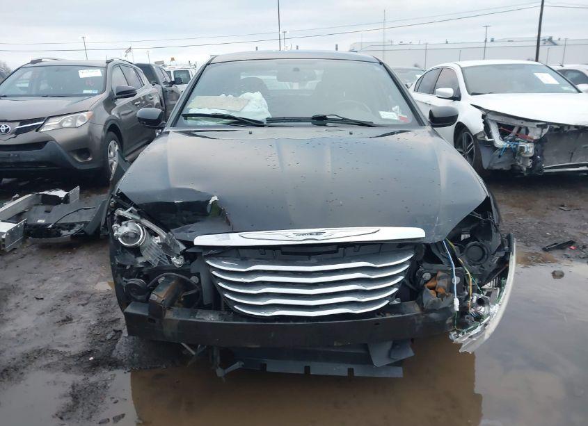 Photo 13 of 2012 Chrysler 200 TOURING (VIN 1C3CCBBB2CN164246)