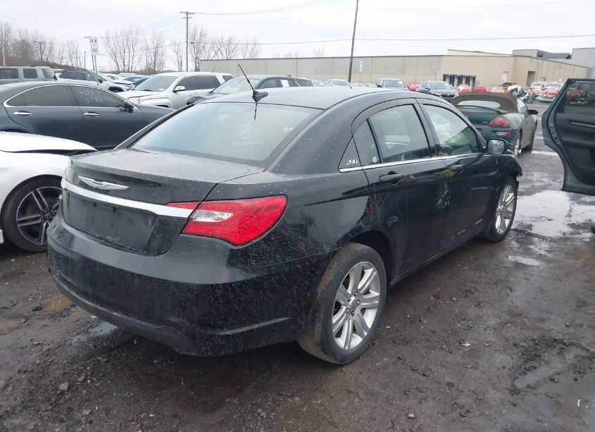 Photo 4 of 2012 Chrysler 200 TOURING (VIN 1C3CCBBB2CN164246)