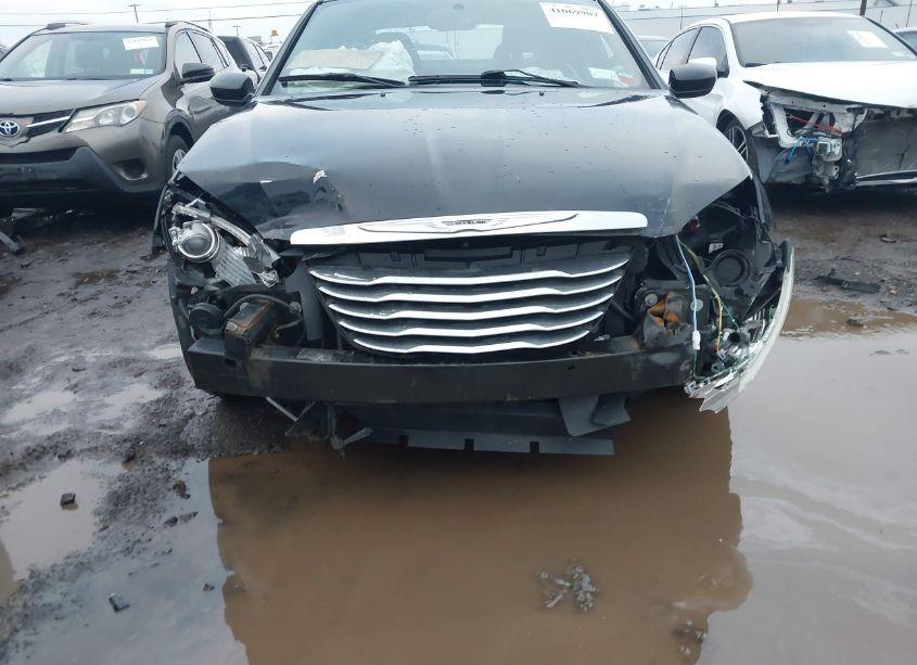 Photo 6 of 2012 Chrysler 200 TOURING (VIN 1C3CCBBB2CN164246)