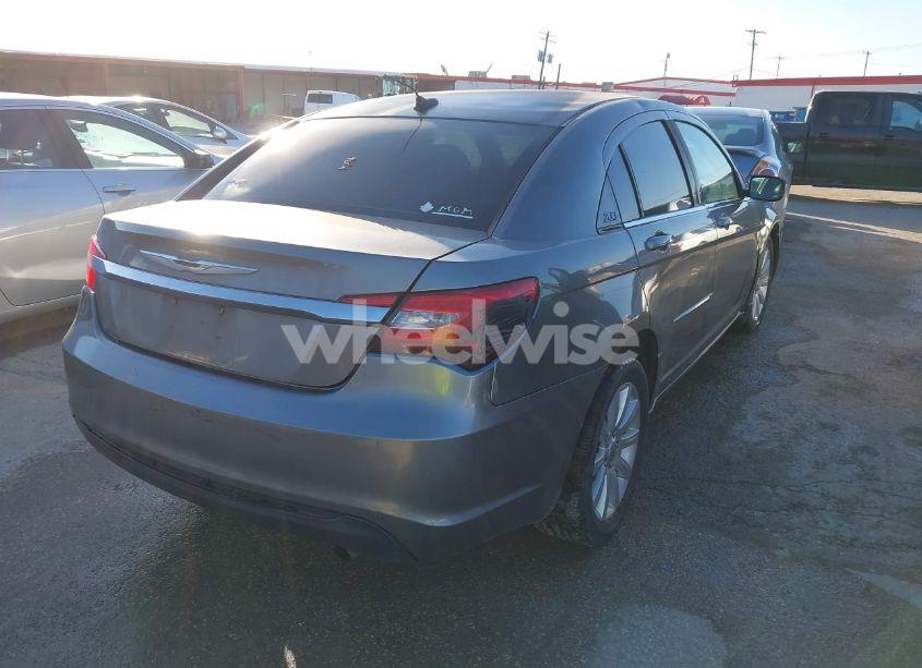 Photo 4 of 2012 Chrysler 200 TOURING (VIN 1C3CCBBB2CN191625)