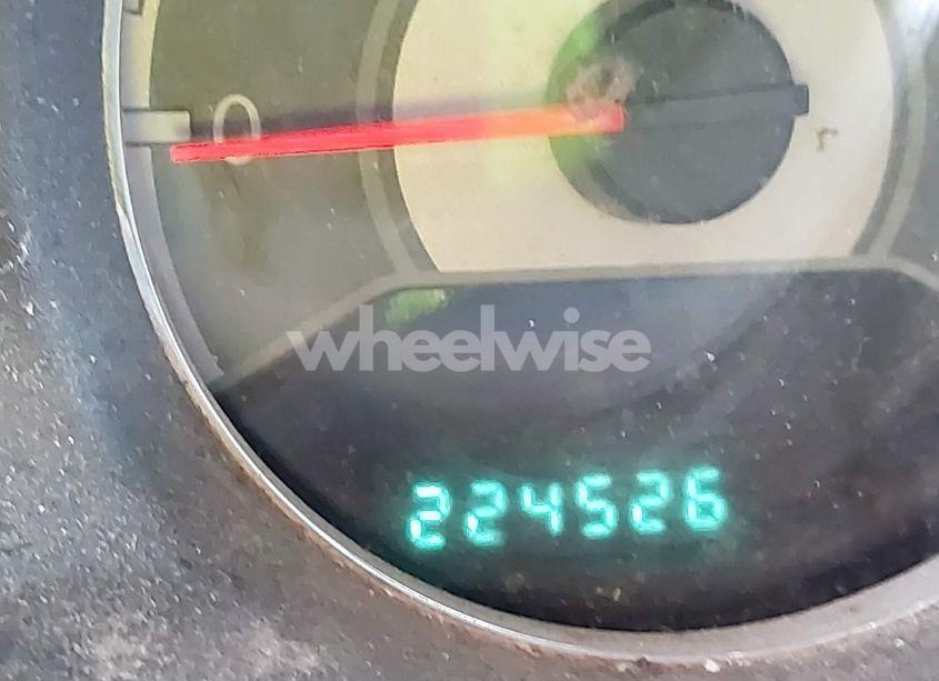 Photo 7 of 2012 Chrysler 200 TOURING (VIN 1C3CCBBB2CN191625)