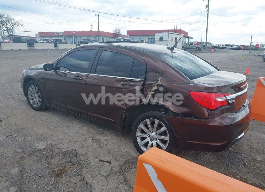 Photo 3 of 2013 Chrysler 200 TOURING (VIN 1C3CCBBB2DN538825)