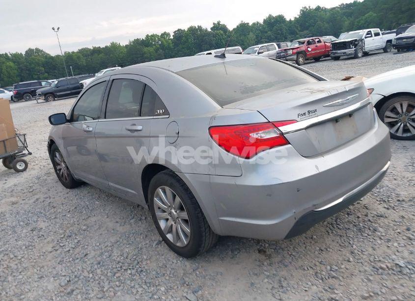 Photo 3 of 2013 Chrysler 200 TOURING (VIN 1C3CCBBB2DN570108)