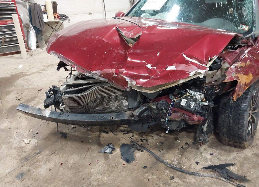 Photo 6 of 2013 Chrysler 200 TOURING (VIN 1C3CCBBB2DN597700)