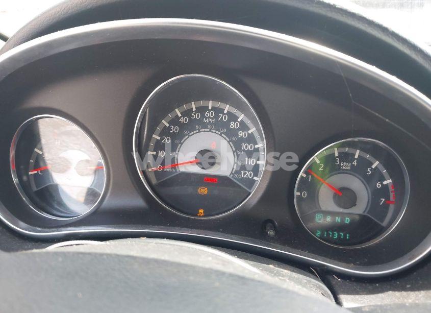 Photo 7 of 2013 Chrysler 200 TOURING (VIN 1C3CCBBB2DN628024)