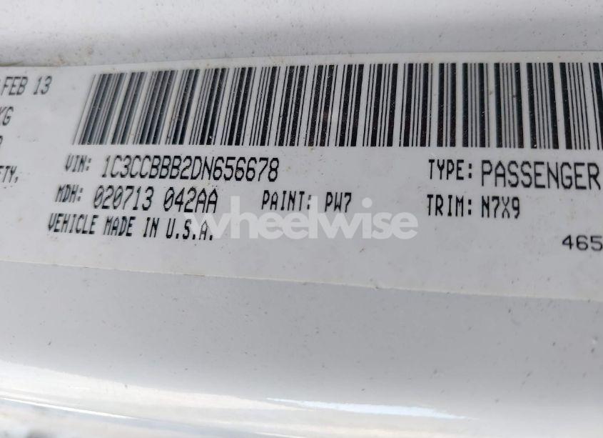 Photo 9 of 2013 Chrysler 200 TOURING (VIN 1C3CCBBB2DN656678)