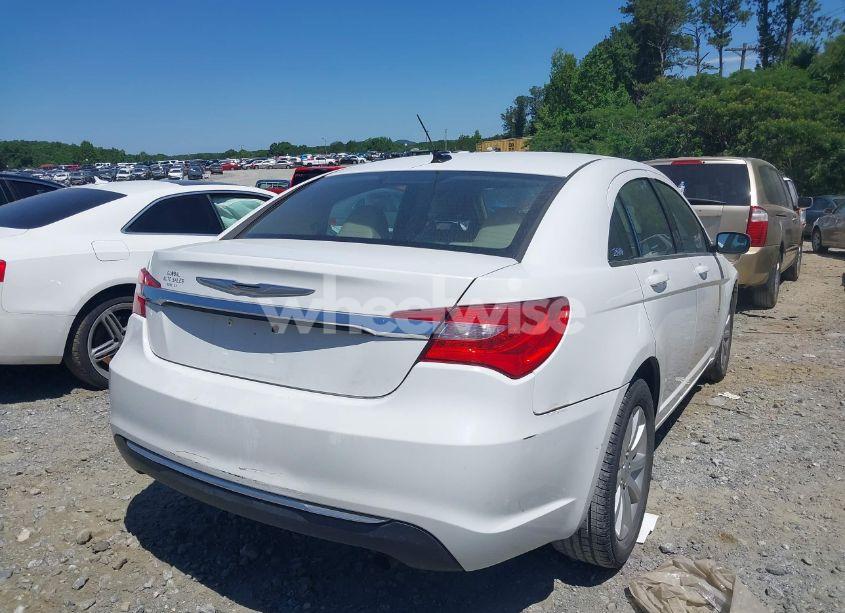 Photo 4 of 2013 Chrysler 200 TOURING (VIN 1C3CCBBB2DN672878)