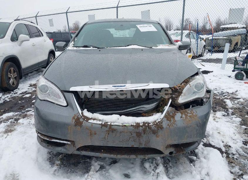 Photo 11 of 2012 Chrysler 200 TOURING (VIN 1C3CCBBB3CN125617)