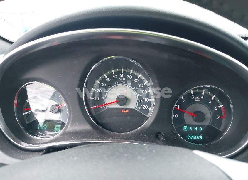 Photo 7 of 2012 Chrysler 200 TOURING (VIN 1C3CCBBB3CN125617)