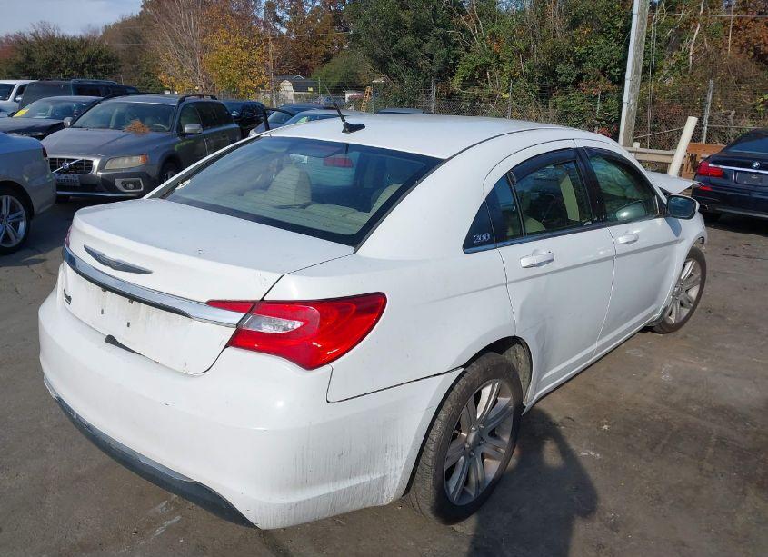 Photo 4 of 2012 Chrysler 200 TOURING (VIN 1C3CCBBB3CN130820)