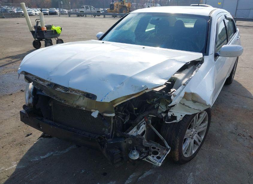 Photo 6 of 2012 Chrysler 200 TOURING (VIN 1C3CCBBB3CN130820)