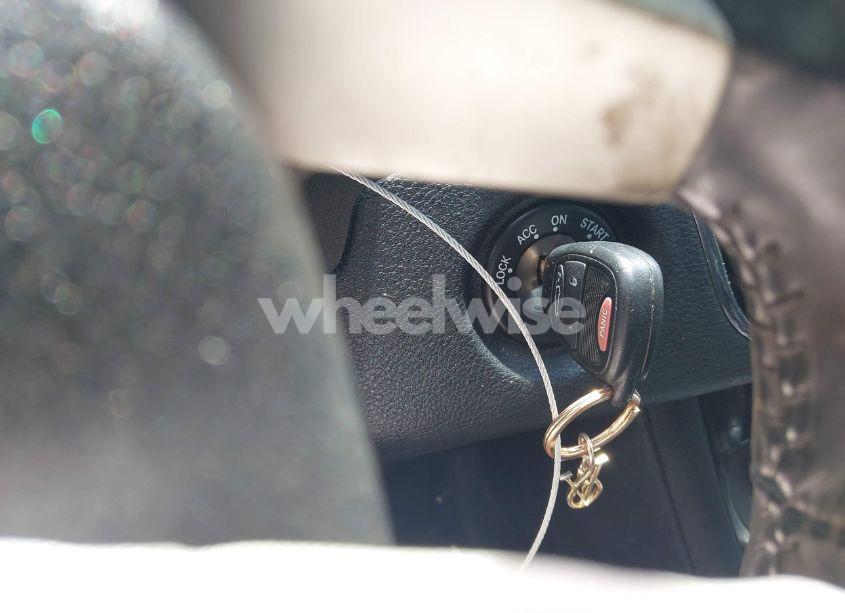 Photo 11 of 2012 Chrysler 200 TOURING (VIN 1C3CCBBB3CN298456)