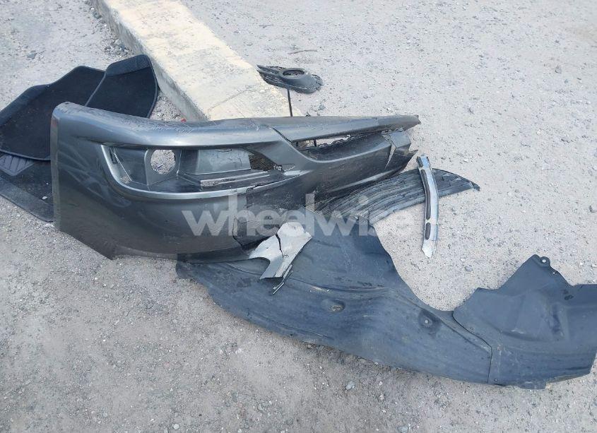Photo 12 of 2012 Chrysler 200 TOURING (VIN 1C3CCBBB3CN298456)