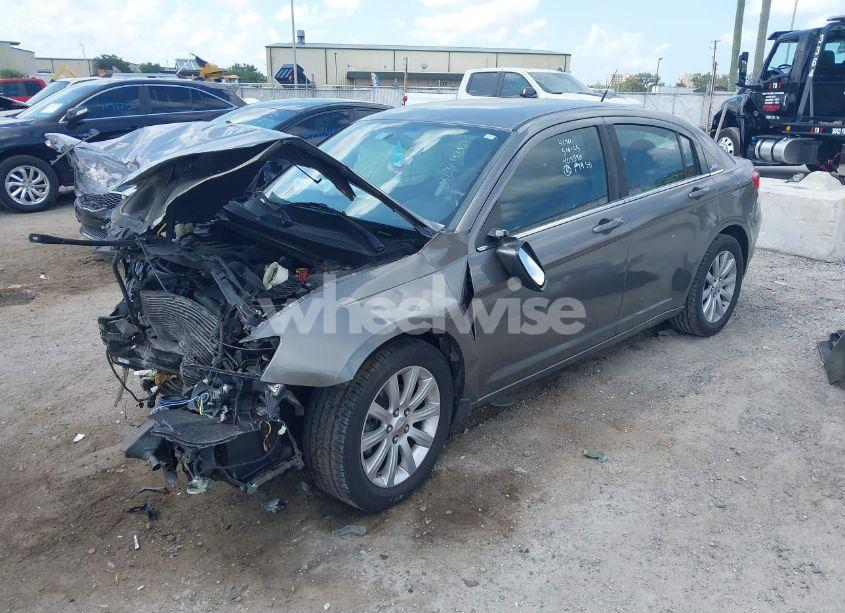 Photo 2 of 2012 Chrysler 200 TOURING (VIN 1C3CCBBB3CN298456)