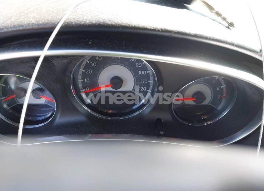 Photo 7 of 2013 Chrysler 200 TOURING (VIN 1C3CCBBB3DN568805)