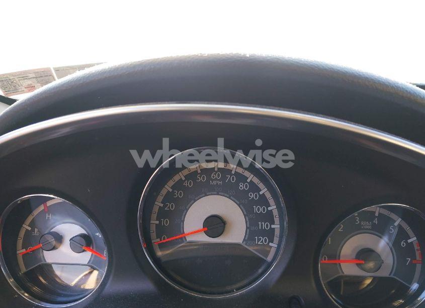 Photo 14 of 2013 Chrysler 200 TOURING (VIN 1C3CCBBB3DN583918)