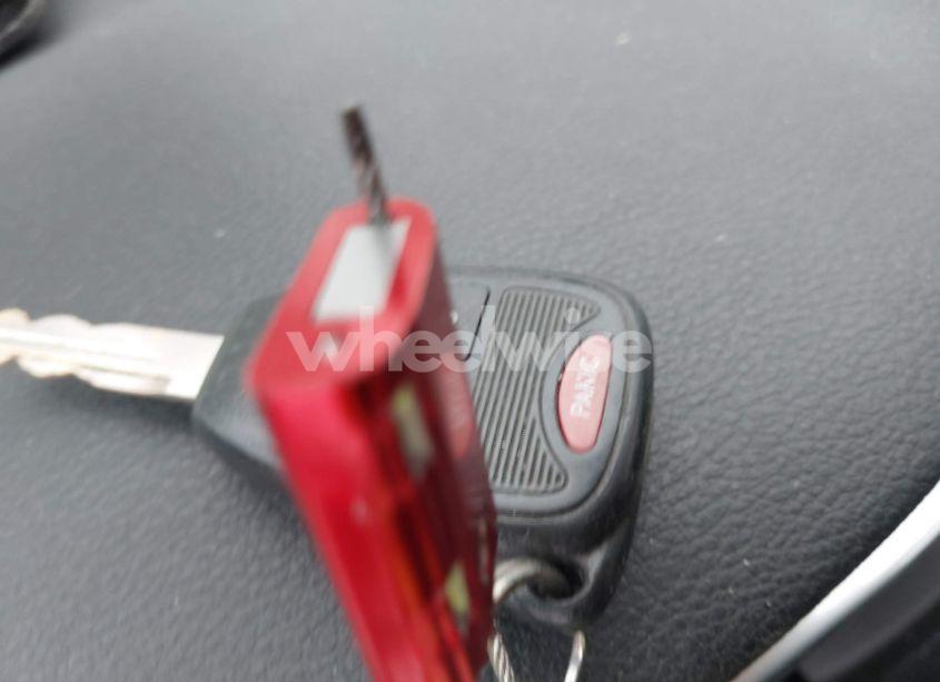Photo 11 of 2013 Chrysler 200 TOURING (VIN 1C3CCBBB3DN736426)