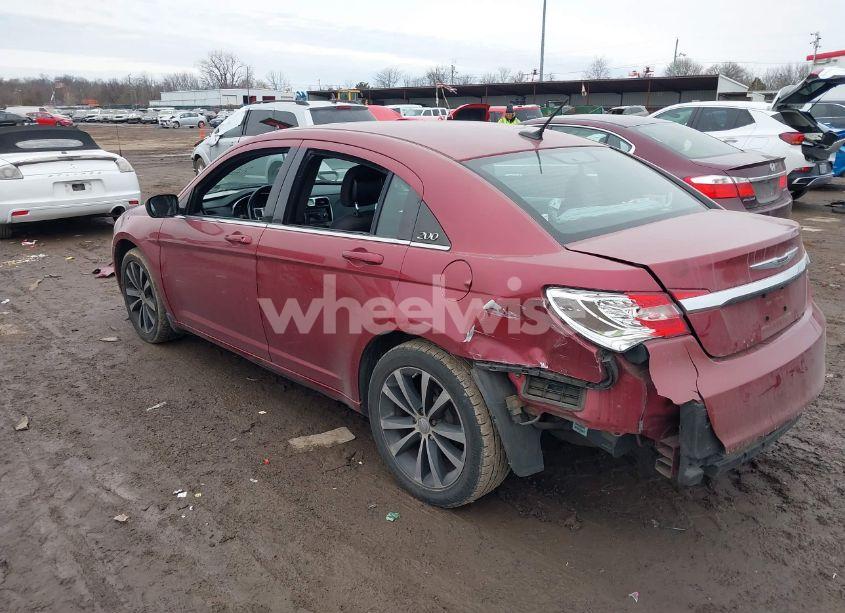 Photo 3 of 2013 Chrysler 200 TOURING (VIN 1C3CCBBB3DN736426)