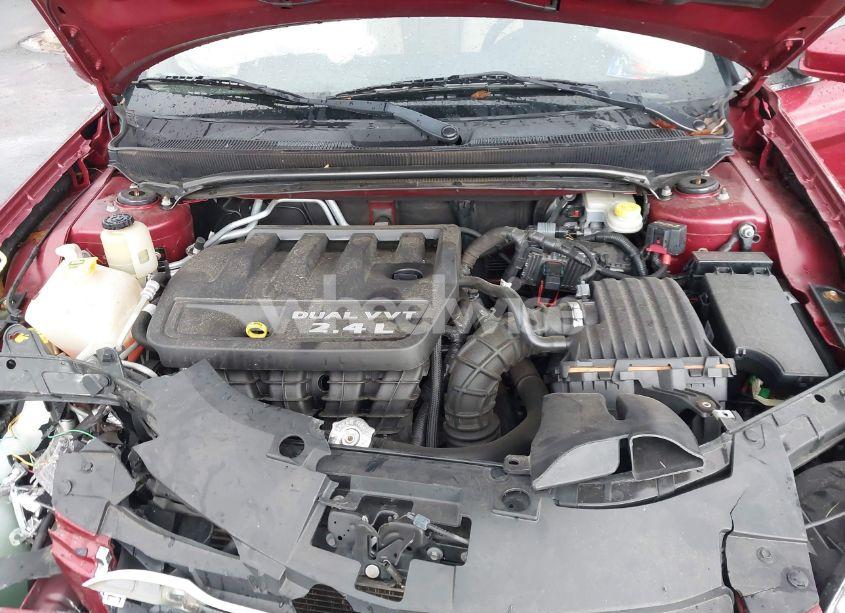 Photo 10 of 2012 Chrysler 200 TOURING (VIN 1C3CCBBB4CN119678)