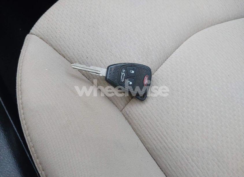 Photo 11 of 2012 Chrysler 200 TOURING (VIN 1C3CCBBB4CN119678)