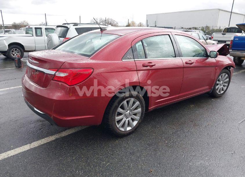 Photo 4 of 2012 Chrysler 200 TOURING (VIN 1C3CCBBB4CN119678)