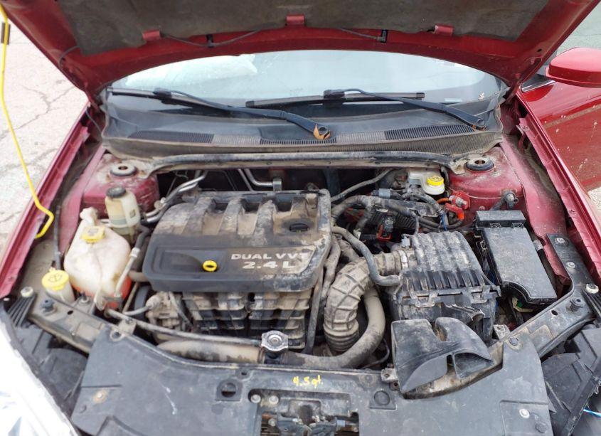 Photo 10 of 2012 Chrysler 200 TOURING (VIN 1C3CCBBB4CN188578)