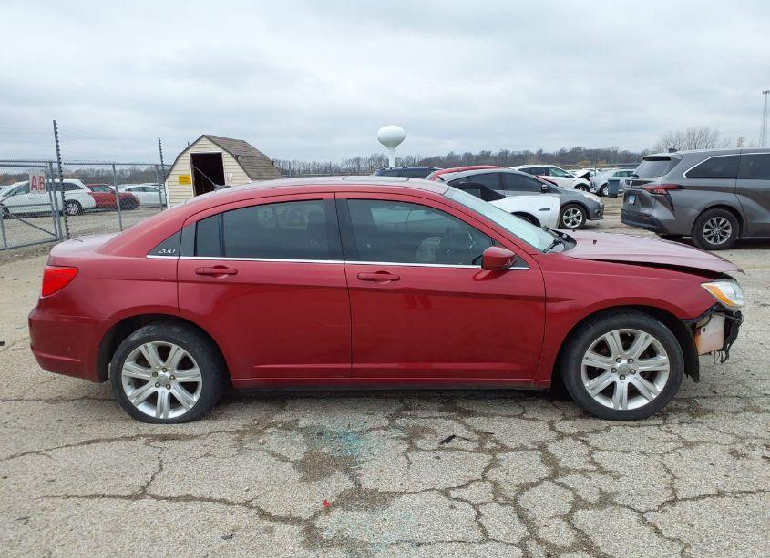 Photo 14 of 2012 Chrysler 200 TOURING (VIN 1C3CCBBB4CN188578)