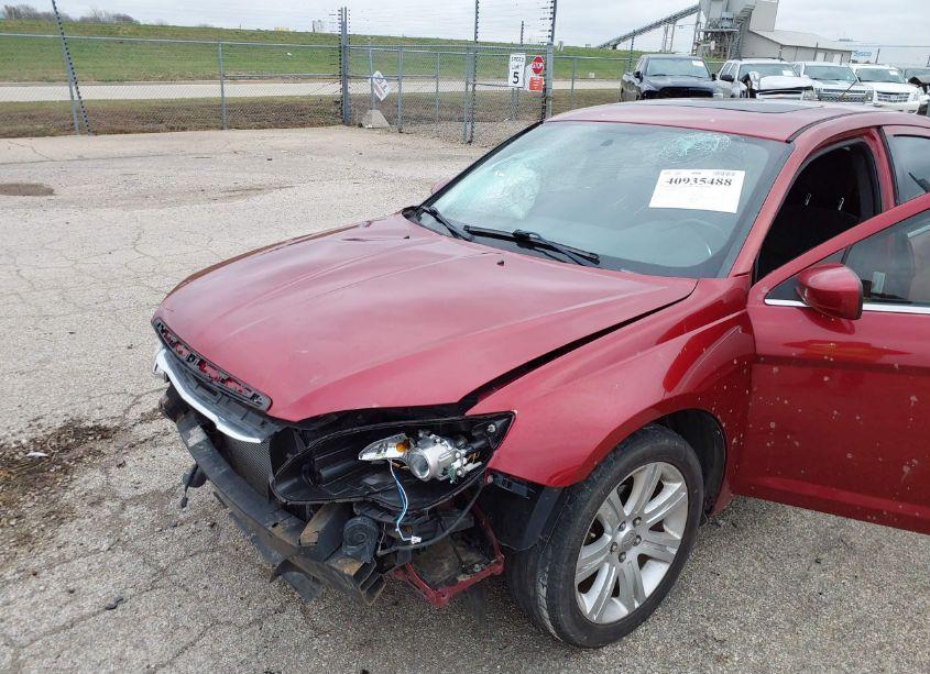 Photo 6 of 2012 Chrysler 200 TOURING (VIN 1C3CCBBB4CN188578)