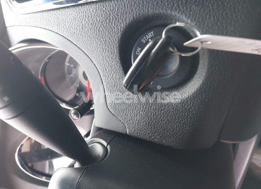Photo 11 of 2012 Chrysler 200 TOURING (VIN 1C3CCBBB4CN299650)