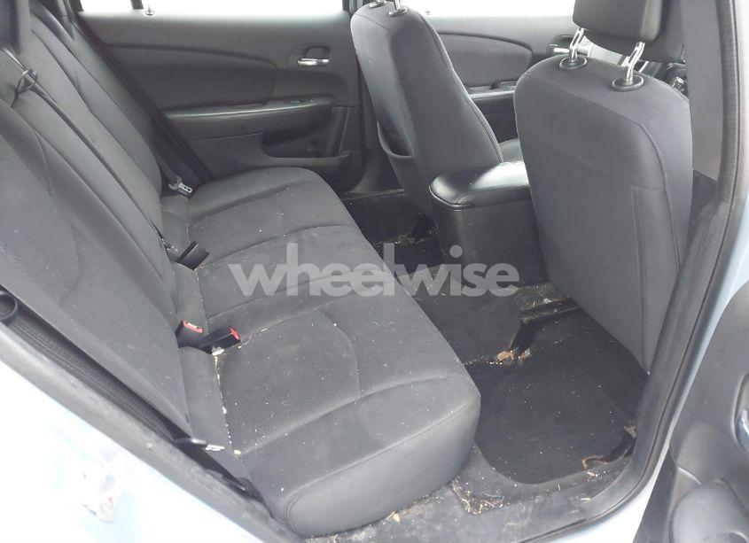 Photo 8 of 2013 Chrysler 200 TOURING (VIN 1C3CCBBB4DN525543)