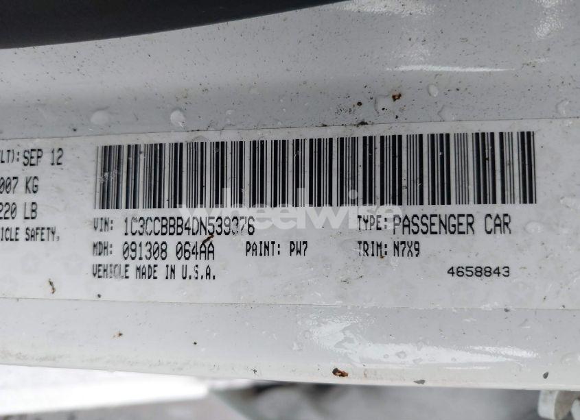 Photo 9 of 2013 Chrysler 200 TOURING (VIN 1C3CCBBB4DN539376)